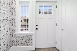 1334 8th St, Astoria, OR 97103 - Photo 5