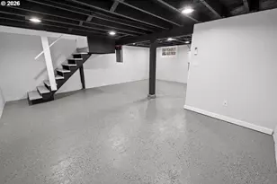 1334 8th St, Astoria, OR 97103 - Photo 21