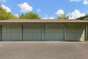 4441 Fox Hollow Rd, Eugene, OR 97405 - Photo 25