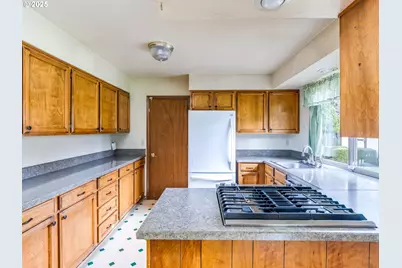 6015 SE Alder Hill Loop, Milwaukie, OR 97267 - Photo 17