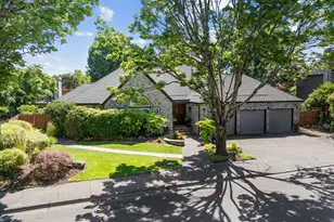 14709 SW Scarlett Dr, Tigard, OR 97224 - Photo 3