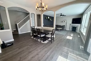 4889 Whitewater St, Salem, OR 97305 - Photo 9