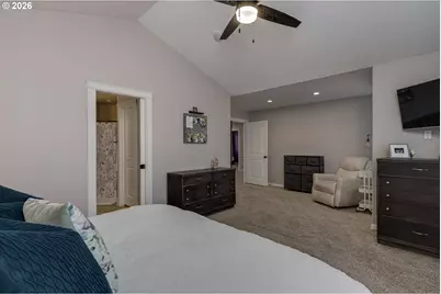 4889 Whitewater St, Salem, OR 97305 - Photo 19