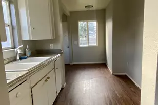 3727 SE 86th Ave, Portland, OR 97266 - Photo 7