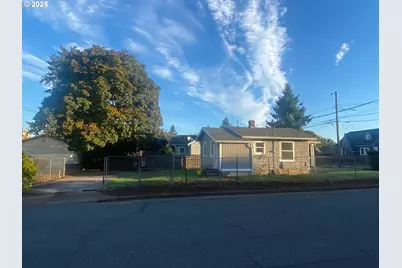 3727 SE 86th Ave, Portland, OR 97266 - Photo 3