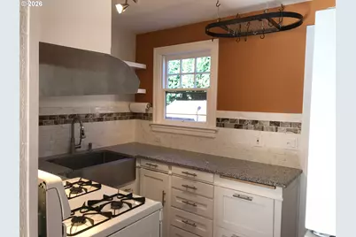 119 Wesley (605 Miller) St, Silverton, OR 97381 - Photo 17