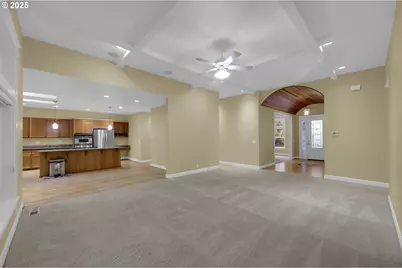 3085 Summit Sky Blvd, Eugene, OR 97405 - Photo 15