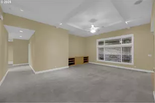 3085 Summit Sky Blvd, Eugene, OR 97405 - Photo 13