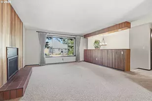 2018 SE Beaver Creek Ln, Troutdale, OR 97060 - Photo 13
