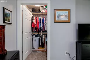 4905 NW Kahneeta Ct, Portland, OR 97229 - Photo 39