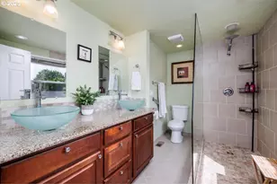 4905 NW Kahneeta Ct, Portland, OR 97229 - Photo 19