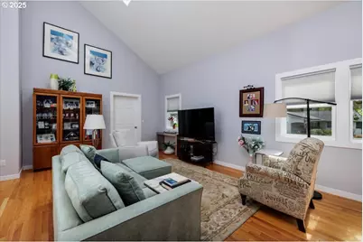 4905 NW Kahneeta Ct, Portland, OR 97229 - Photo 33