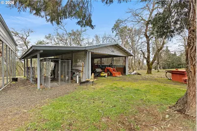 600 Donruss Dr, Roseburg, OR 97471 - Photo 37
