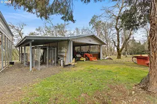 600 Donruss Dr, Roseburg, OR 97471 - Photo 37