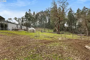 600 Donruss Dr, Roseburg, OR 97471 - Photo 47