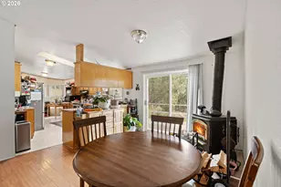 600 Donruss Dr, Roseburg, OR 97471 - Photo 7