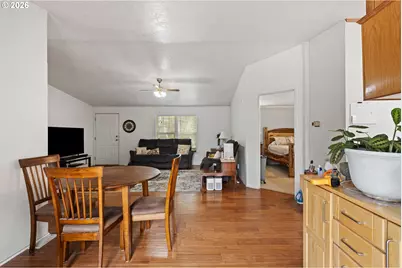 600 Donruss Dr, Roseburg, OR 97471 - Photo 13