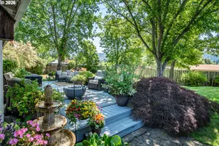 421 NW Cary St, Winston, OR 97496 - Photo 31