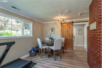 421 NW Cary St, Winston, OR 97496 - Photo 27