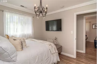 421 NW Cary St, Winston, OR 97496 - Photo 23