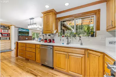 2398 Cole Rd, Salem, OR 97306 - Photo 9