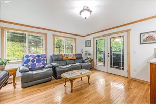 2398 Cole Rd, Salem, OR 97306 - Photo 13