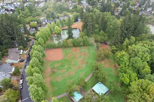 13158 SW Shore Dr, Tigard, OR 97223 - Photo 35