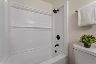 13158 SW Shore Dr, Tigard, OR 97223 - Photo 23