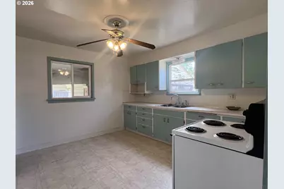 1114 N Elizabeth St, Milton-Freewater, OR 97862 - Photo 15