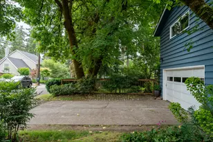 3112 Upper Dr, Lake Oswego, OR 97035 - Photo 29