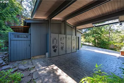 1210 Lemery Ln, Eugene, OR 97405 - Photo 35