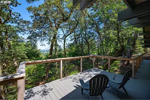 1210 Lemery Ln, Eugene, OR 97405 - Photo 39