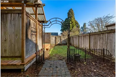 4240 Flagstaff St, Eugene, OR 97402 - Photo 29