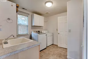 4240 Flagstaff St, Eugene, OR 97402 - Photo 25