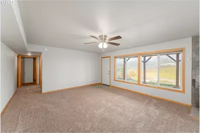 411 Woodland Dr, Winston, OR 97496 - Photo 19