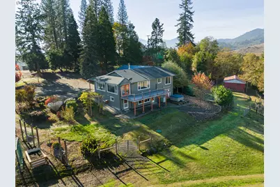411 Woodland Dr, Winston, OR 97496 - Photo 5