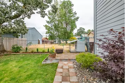 325 S 11th St, Saint Helens, OR 97051 - Photo 35