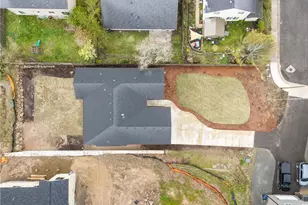 630 S 10th St, Creswell, OR 97426 - Photo 29