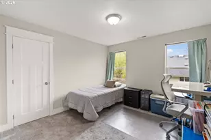 630 S 10th St, Creswell, OR 97426 - Photo 25