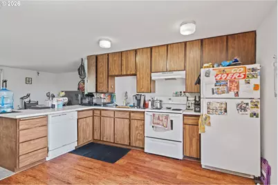 405 S Marple St, Coos Bay, OR 97420 - Photo 9