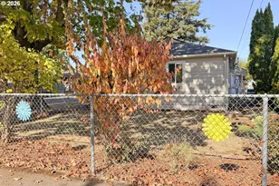 5732 SE 80th Ave, Portland, OR 97206 - Photo 25