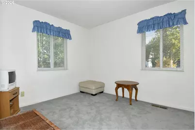 5732 SE 80th Ave, Portland, OR 97206 - Photo 15