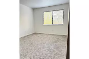 9987 SE Talbert St, Clackamas, OR 97015 - Photo 13