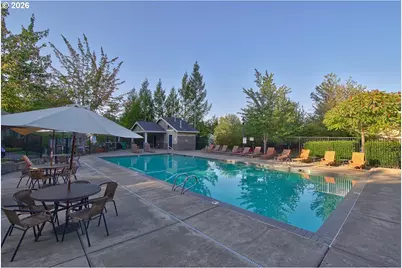 18233 SW Santoro Dr, Beaverton, OR 97007 - Photo 47