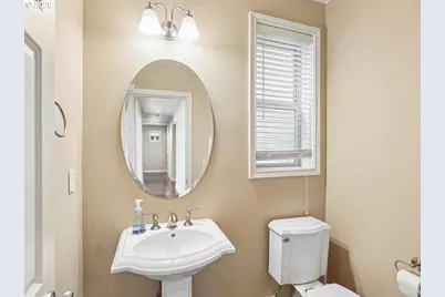 18233 SW Santoro Dr, Beaverton, OR 97007 - Photo 21