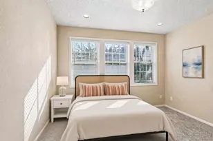 18233 SW Santoro Dr, Beaverton, OR 97007 - Photo 19
