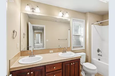 18233 SW Santoro Dr, Beaverton, OR 97007 - Photo 33