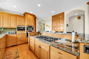 1414 SE Beech Pl, Gresham, OR 97080 - Photo 7