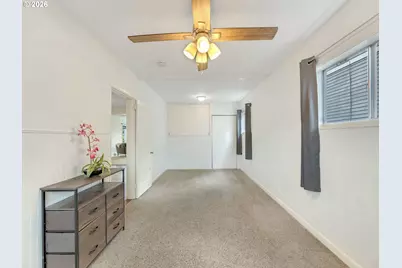 758 Florence Ave, Astoria, OR 97103 - Photo 17