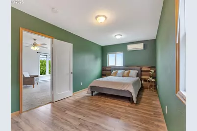 758 Florence Ave, Astoria, OR 97103 - Photo 13